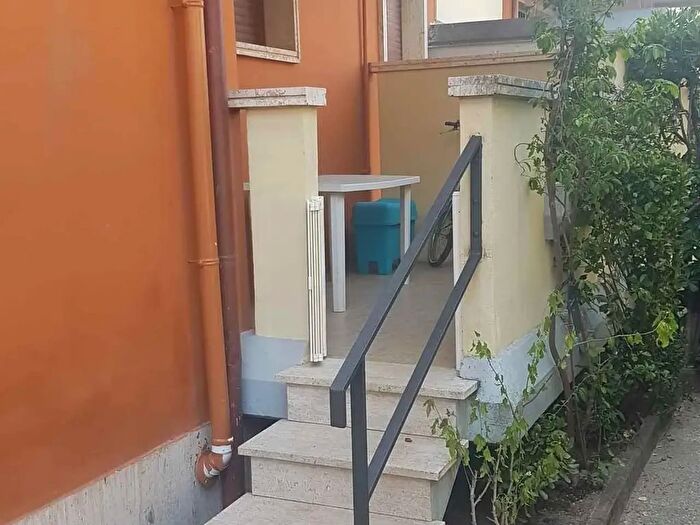 Appartamento quadrilocale in vendita in Massa