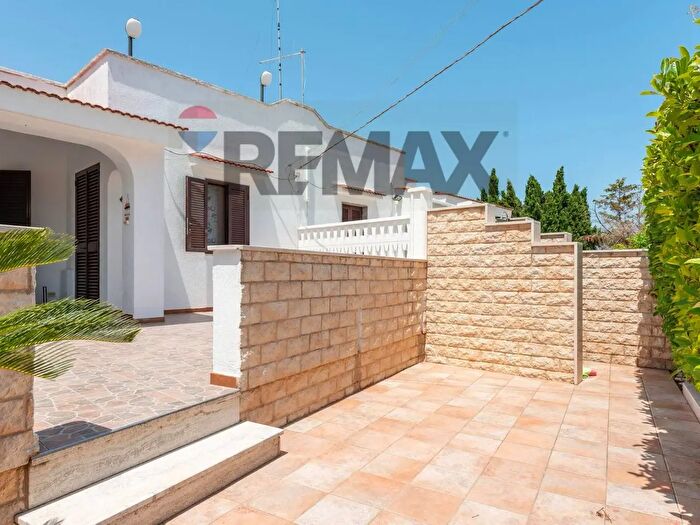 Casa quadrilocale in vendita in Contrada Pilone, Ostuni