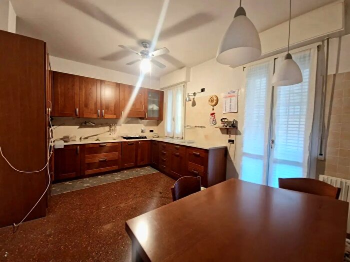 Appartamento con 7 locali in vendita in Via Gramsci, Sala Bolognese