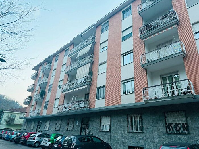 Appartamento trilocale in affitto in Via Novembre, Centro, San Mauro Torinese