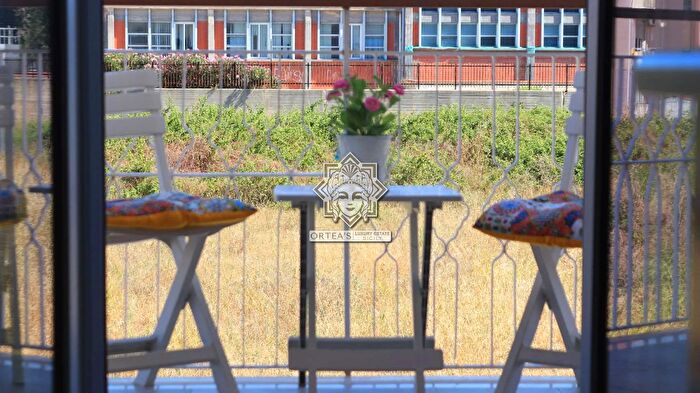 Appartamento con 6 locali in vendita in Via Juvara, Siracusa