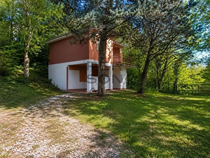 Casa quadrilocale in vendita in Loc Moietto, Rovereto