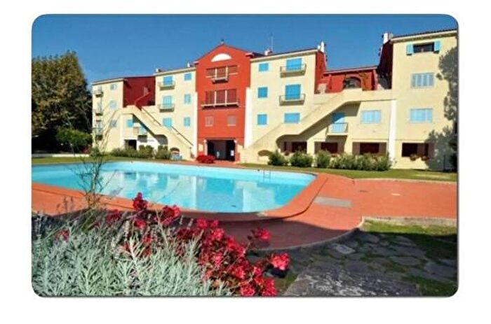 Appartamento trilocale in vendita in Via Burano, Caorle