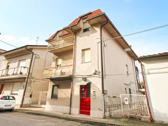 Appartamento quadrilocale in vendita in Via Milano, Porto SantElpidio