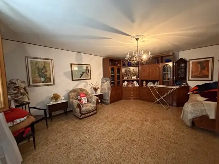 Casa con 6 locali in vendita in Via Olmo, Mira