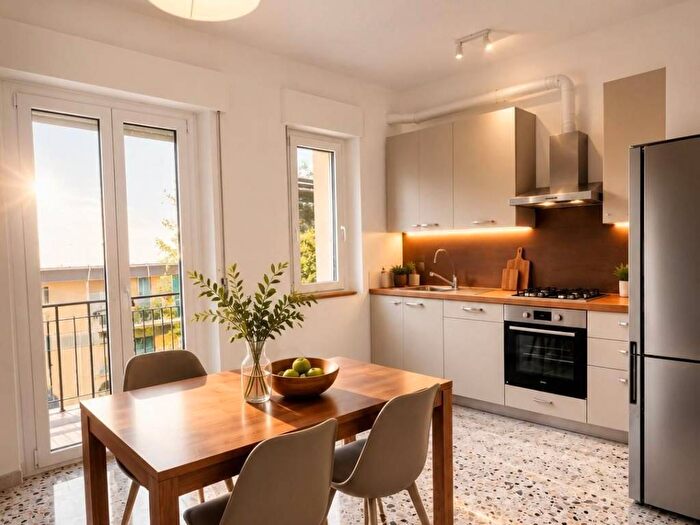 Appartamento con 5 locali in affitto in Via Francesco Angelini, Borgo Rodi, Ancona
