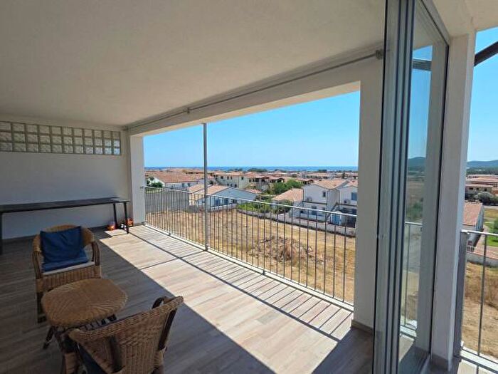 Appartamento quadrilocale in vendita in Via Giovanni Maria Angioj, Siniscola