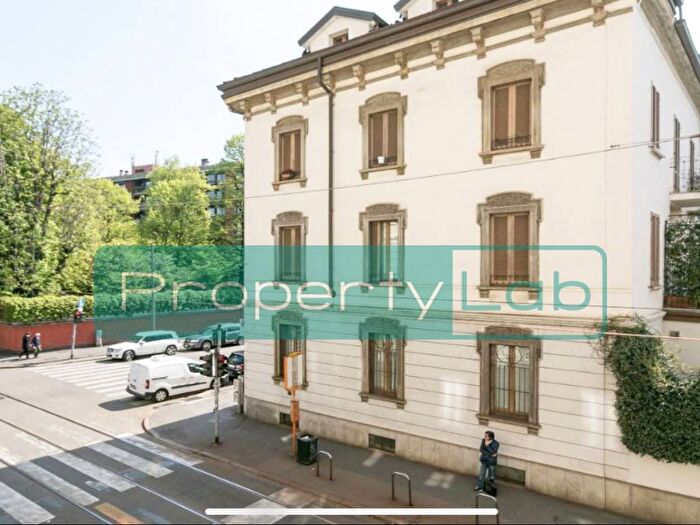 Appartamento bilocale in affitto in Via Nino Bixio, Porta Venezia, Milano