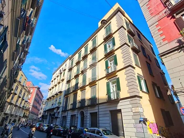 Appartamento quadrilocale in vendita in Corso Vittorio Emanuele, Napoli