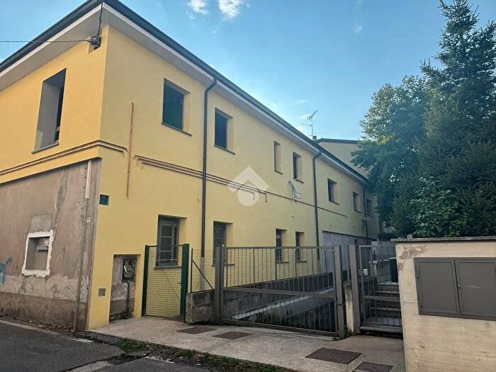 Appartamento trilocale in vendita in Via XI Febbraio, Cantu