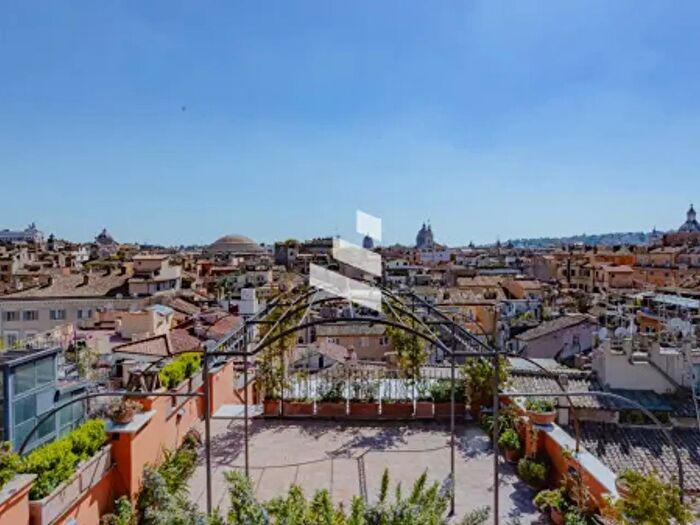 Appartamento quadrilocale in affitto in Via della Stelletta, Roma