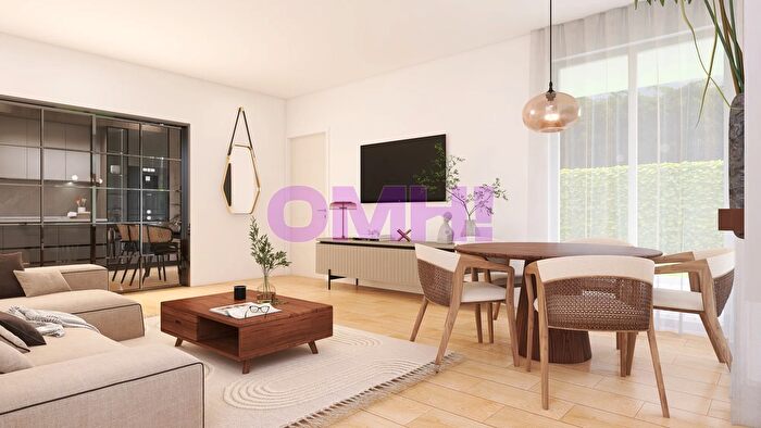 Casa quadrilocale in vendita in Via Monte Sordo Snc, Somma Lombardo