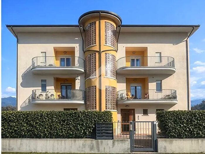 Appartamento bilocale in vendita in Via lAquilaSassa, LAquila