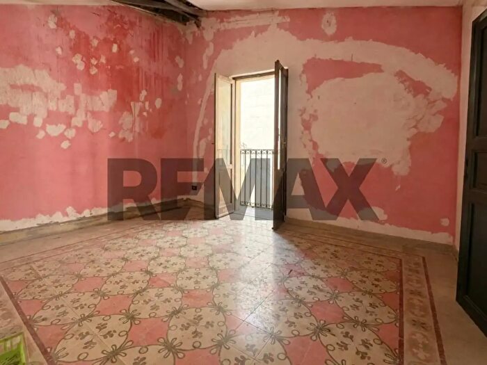 Appartamento trilocale in vendita in Via Biscottai, Trapani