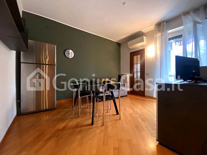 Appartamento bilocale in affitto in Via Cesare Brivio, Dergano, Milano