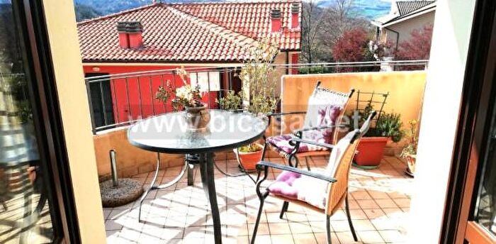 Appartamento con 5 locali in vendita in Via Riccardo Zandonai, Mombaroccio