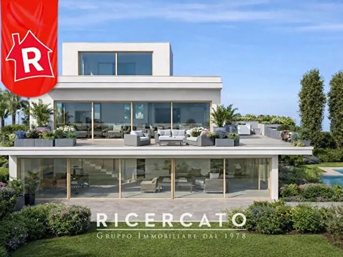 Casa con 6 locali in vendita in Via Francesco Pinto, Lecce