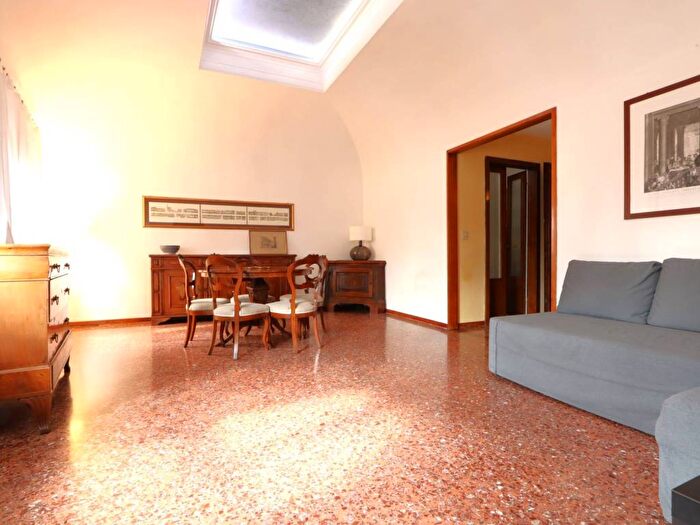 Appartamento quadrilocale in affitto in Corso Antonio Fogazzaro, Centro Storico, Vicenza