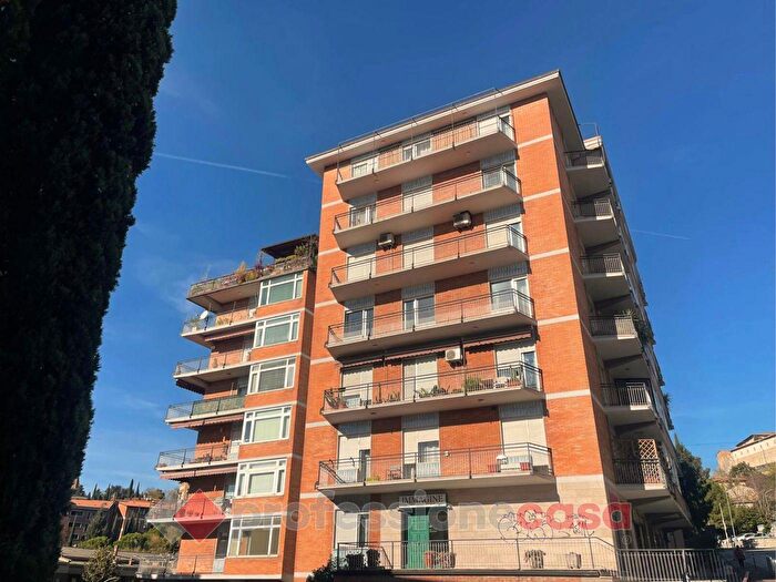 Appartamento quadrilocale in vendita in Via dei Filosofi, Perugia