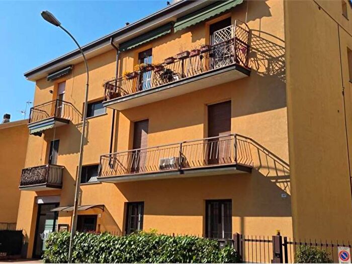 Appartamento trilocale in affitto in Via Marconi, Centro, Cernusco sul Naviglio