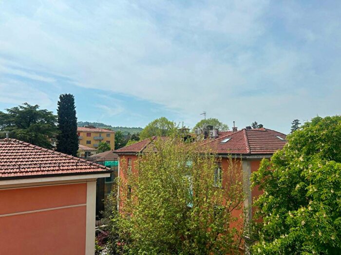 Appartamento trilocale in affitto in Via Giuseppe Mezzofanti, Murri, Bologna