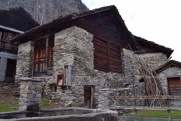 Casa bilocale in vendita in San Rocco, San Giacomo Filippo