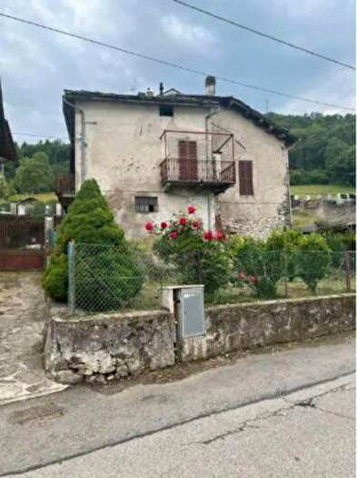 Casa monolocale in vendita in Via Acquarossa, Brosso