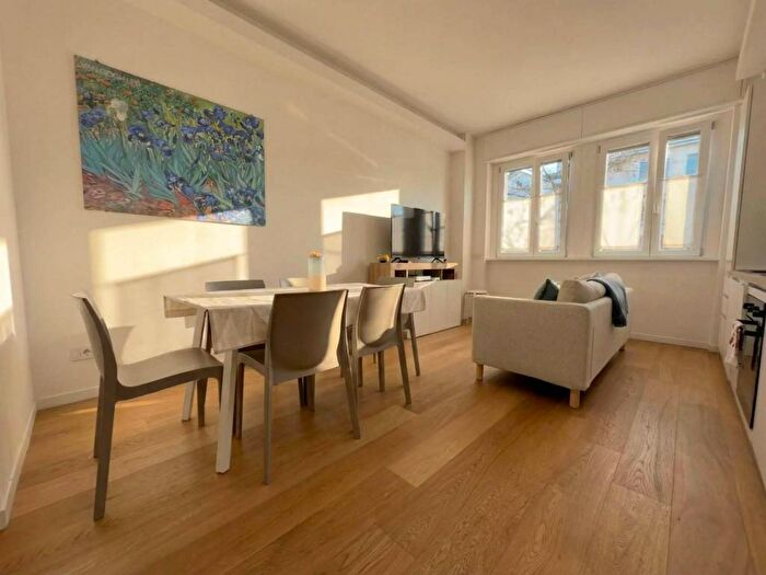 Appartamento bilocale in affitto in Via Monte Rosa, Monte Rosa Lotto, Milano