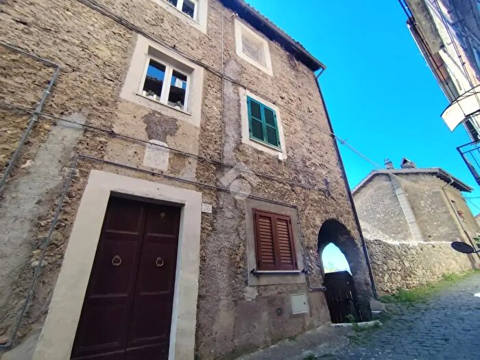 Appartamento bilocale in vendita in Via Giuseppe Proietti, Subiaco