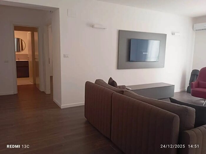 Appartamento trilocale in vendita in Palermo