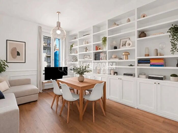 Appartamento trilocale in vendita in Viale Monte Nero, Milano