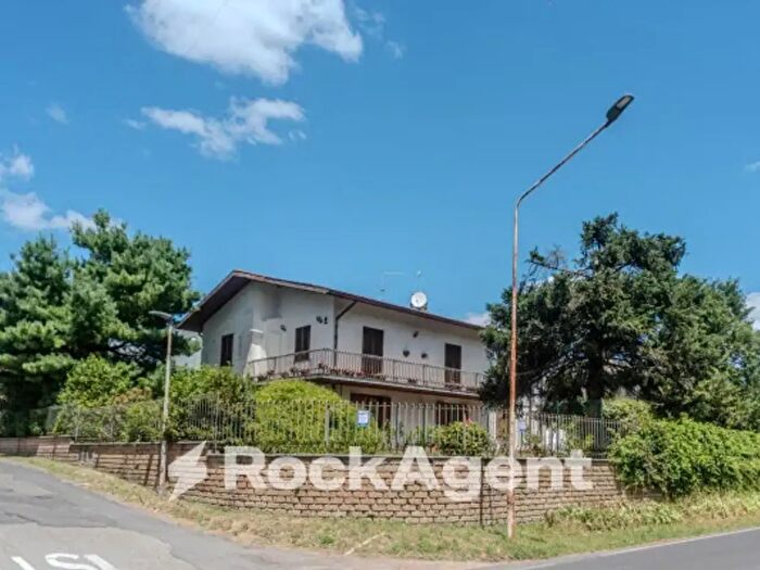 Appartamento con 6 locali in vendita in Via Marzo, Acquapendente