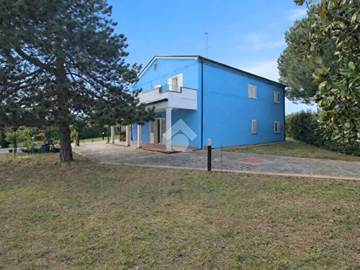 Appartamento trilocale in vendita in Via San Nicolai, Giulianova