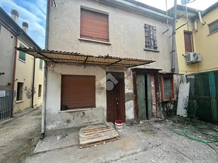 Casa quadrilocale in vendita in Via Giovanni Falcone Paolo Borsellino, Nogara