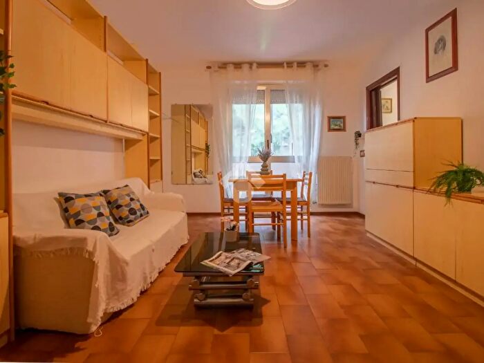 Appartamento bilocale in vendita in Via Platone, Cervia