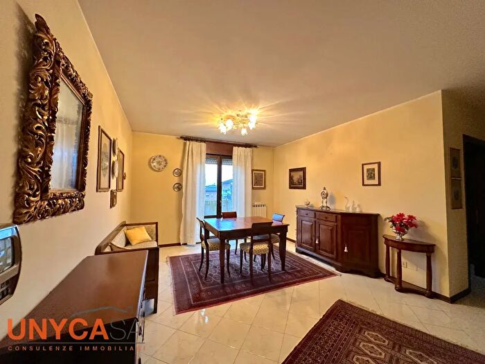 Appartamento con 5 locali in vendita in Via San Giuseppe, Selvazzano Dentro