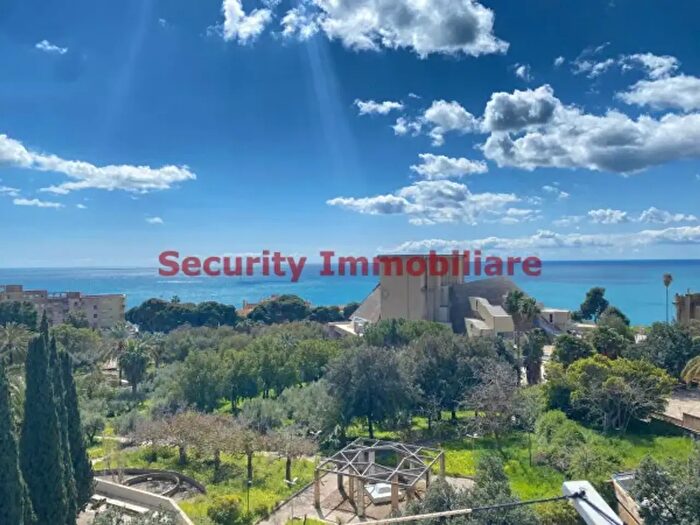 Appartamento quadrilocale in vendita in Via Figuli, Sciacca