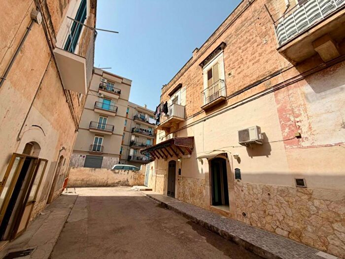 Appartamento bilocale in affitto in Viale Abate Francesco Cocola, Bisceglie