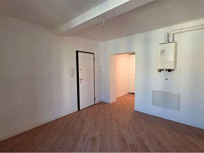 Appartamento bilocale in affitto in Via Milano SNC, Borghi, Como