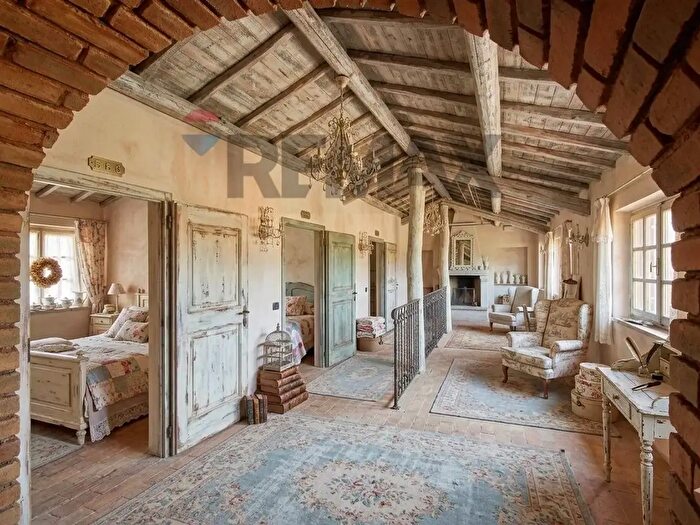 Casa con 7 locali in vendita in Località Case Orazio, Berceto