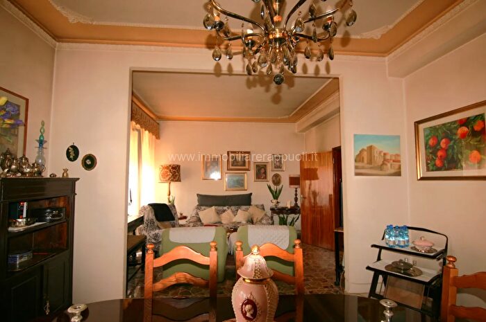 Appartamento trilocale in vendita in Sinalunga