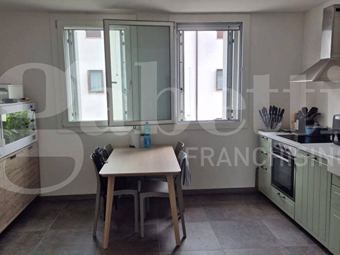 Appartamento trilocale in affitto in Via Valvasone A, Centro, Casarsa della Delizia