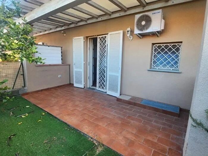 Casa con 6 locali in vendita in Vicopisano