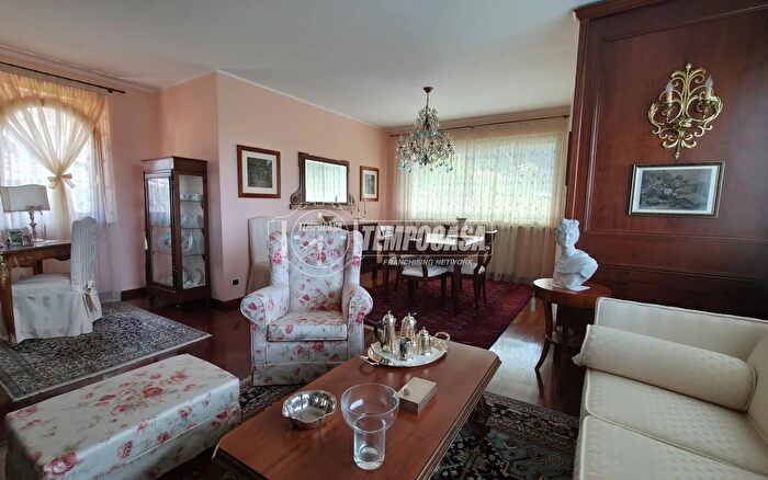 Appartamento in vendita in Via Dosso, Aviatico