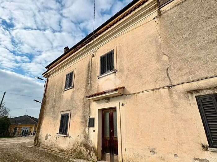 Casa con 5 locali in vendita in Via La Pietà, Cassino