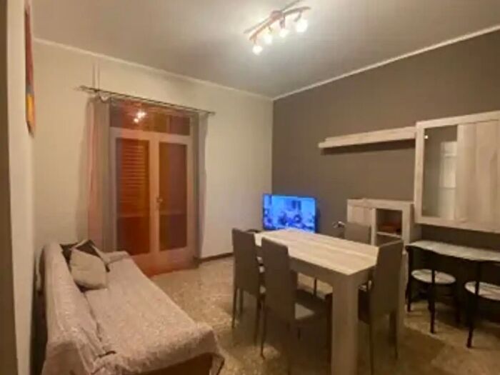 Appartamento trilocale in affitto in Via Berardo Maggi, Brescia