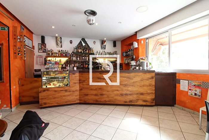 Appartamento trilocale in vendita in Via Cavour Meldola, Meldola