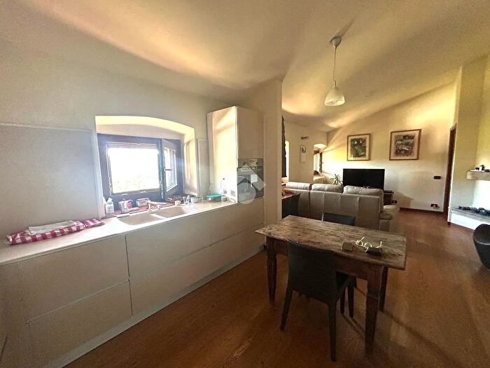 Appartamento trilocale in vendita in Via Bel Vedere Colleoni, Ponteranica