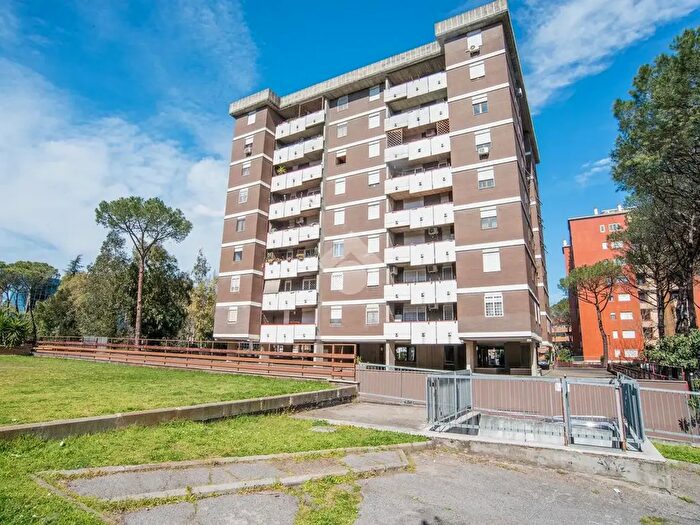 Appartamento bilocale in vendita in Via Gino Fruschelli, Roma