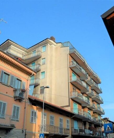 Appartamento bilocale in affitto in Corso Giacomo Matteotti, Centro, Serravalle Sesia
